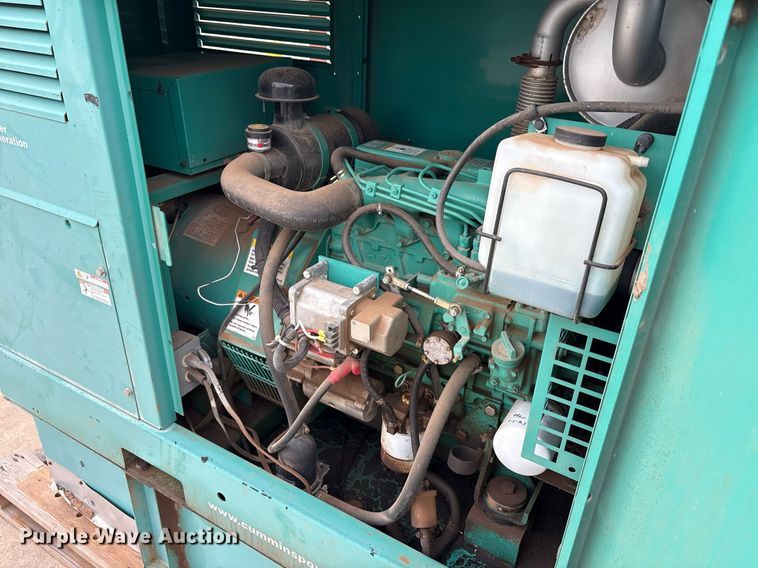 image for item DT6692 Cummins DKAE-5879836 generator