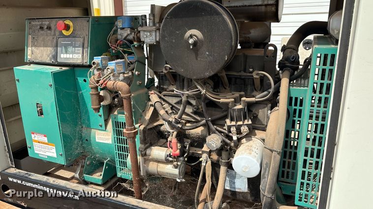 image for item DT6696 Cummins GGMB-1400106 generator
