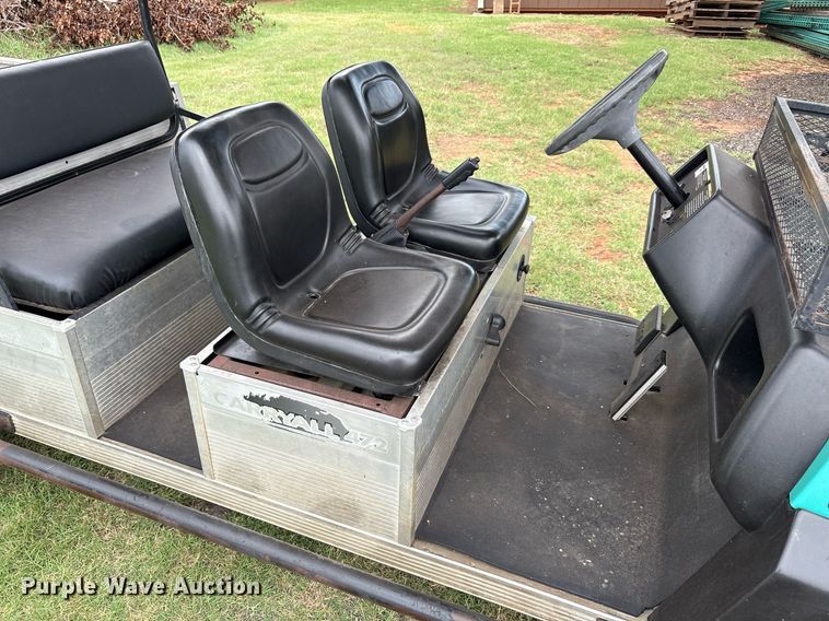 image for item DT6700 2005 Club Car Carryall 472 golf cart