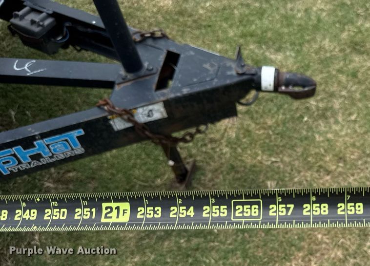 image for item DT6705 2012 Top Hat MP18X7-7E-C utility trailer