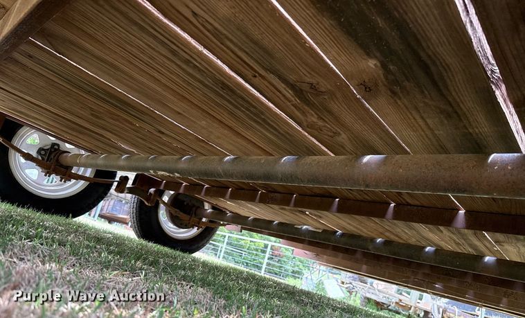 image for item DT6705 2012 Top Hat MP18X7-7E-C utility trailer