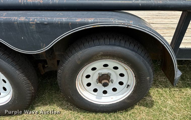 image for item DT6705 2012 Top Hat MP18X7-7E-C utility trailer