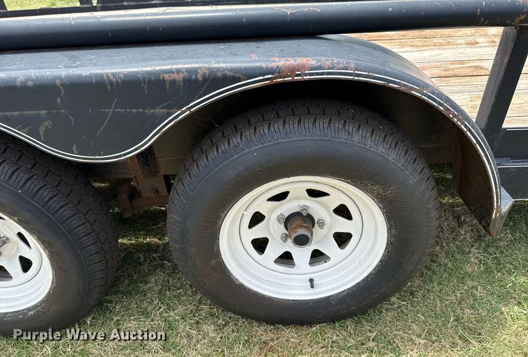 image for item DT6705 2012 Top Hat MP18X7-7E-C utility trailer