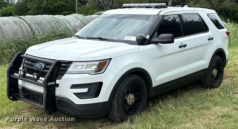 image for item DT6706 2016 Ford Explorer Police Interceptor SUV