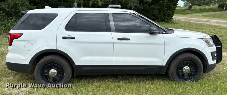 image for item DT6706 2016 Ford Explorer Police Interceptor SUV
