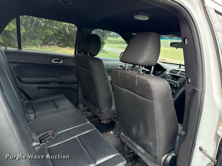 image for item DT6706 2016 Ford Explorer Police Interceptor SUV