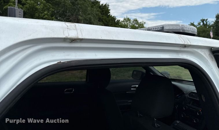 image for item DT6706 2016 Ford Explorer Police Interceptor SUV