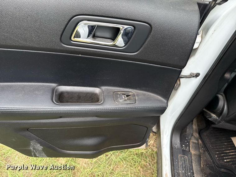 image for item DT6706 2016 Ford Explorer Police Interceptor SUV