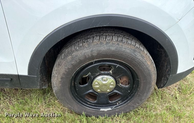 image for item DT6706 2016 Ford Explorer Police Interceptor SUV