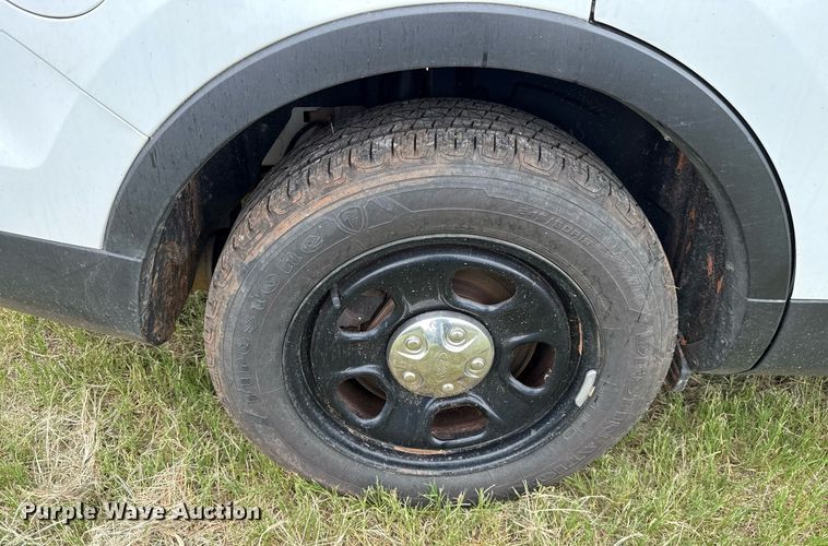 image for item DT6706 2016 Ford Explorer Police Interceptor SUV