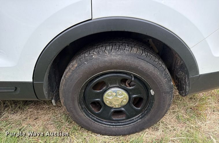 image for item DT6706 2016 Ford Explorer Police Interceptor SUV