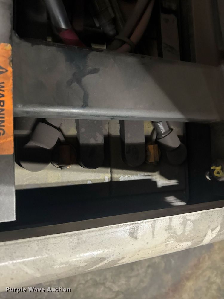 image for item DU7944 2018 Crown SP3520-30 order picker