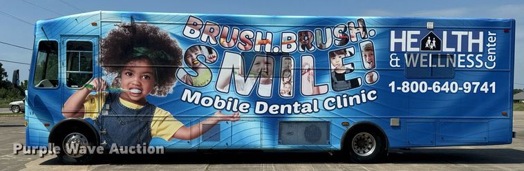 image for item DU9358 2003 Spartan Motors  mobile dentist clinic bus