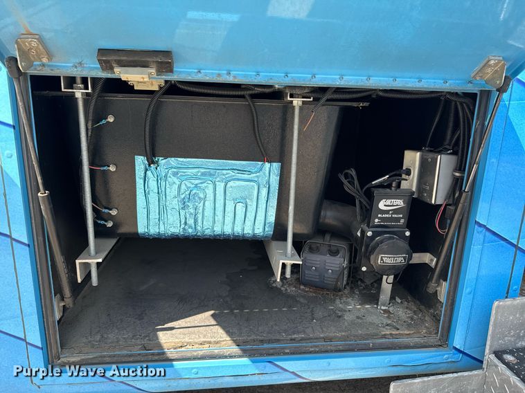 image for item DU9358 2003 Spartan Motors  mobile dentist clinic bus