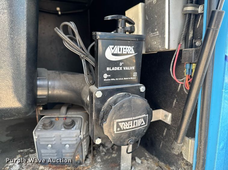 image for item DU9358 2003 Spartan Motors  mobile dentist clinic bus