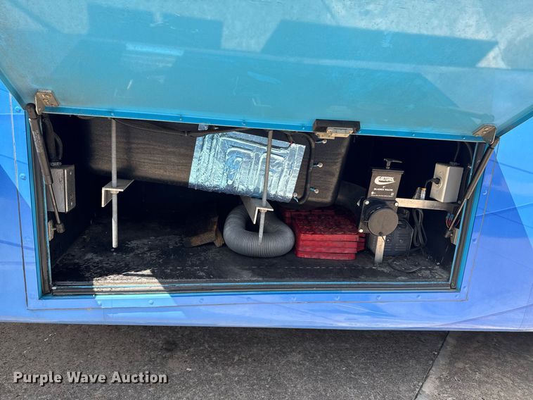 image for item DU9358 2003 Spartan Motors  mobile dentist clinic bus