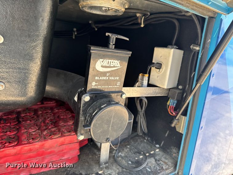 image for item DU9358 2003 Spartan Motors  mobile dentist clinic bus