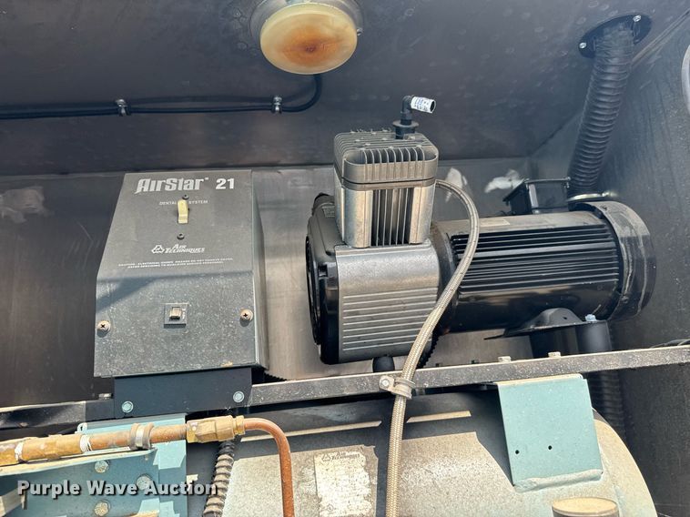 image for item DU9358 2003 Spartan Motors  mobile dentist clinic bus