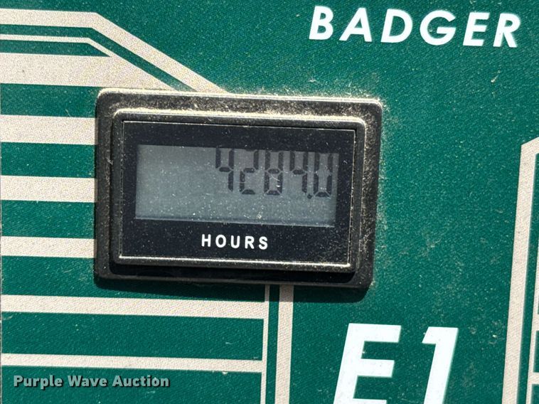 image for item DU9358 2003 Spartan Motors  mobile dentist clinic bus