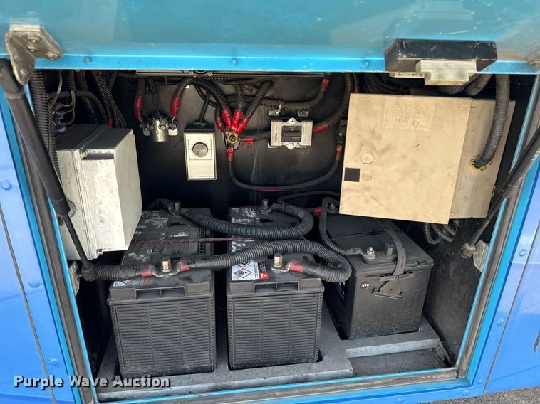 image for item DU9358 2003 Spartan Motors  mobile dentist clinic bus