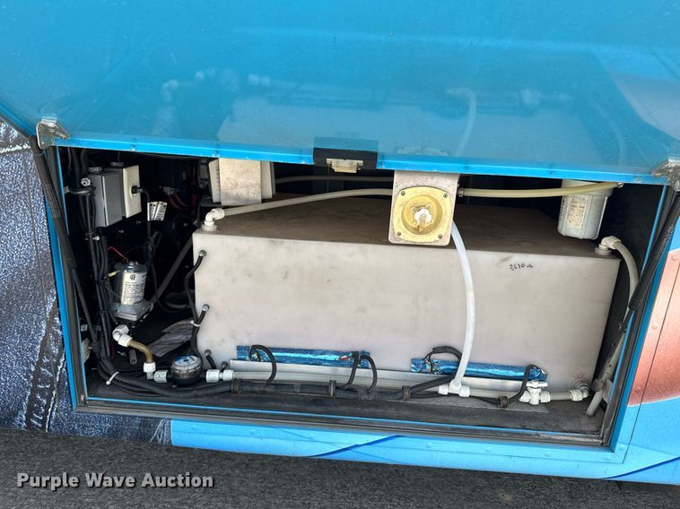 image for item DU9358 2003 Spartan Motors  mobile dentist clinic bus