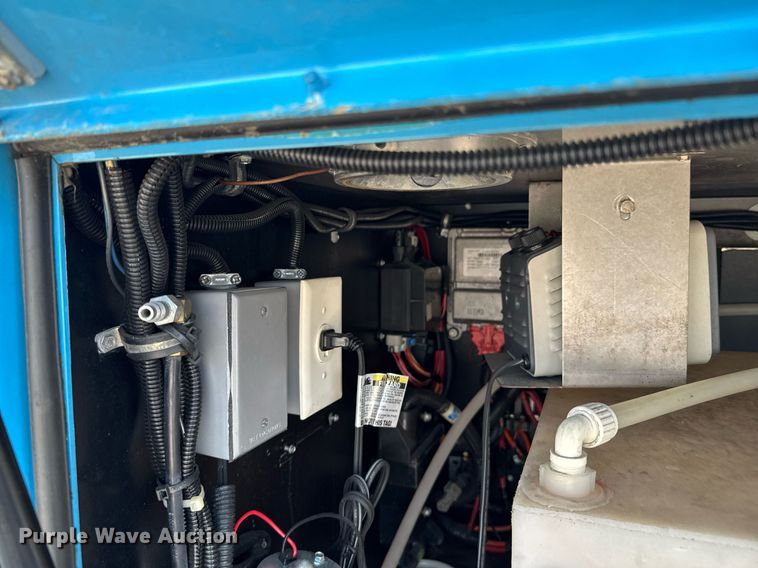 image for item DU9358 2003 Spartan Motors  mobile dentist clinic bus