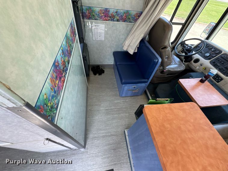 image for item DU9358 2003 Spartan Motors  mobile dentist clinic bus