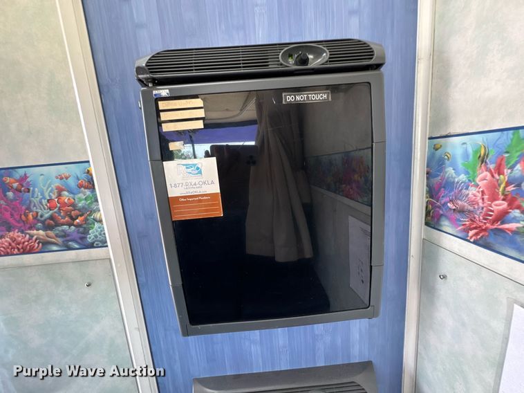 image for item DU9358 2003 Spartan Motors  mobile dentist clinic bus