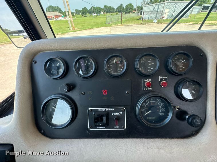 image for item DU9358 2003 Spartan Motors  mobile dentist clinic bus