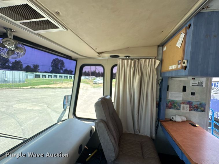 image for item DU9358 2003 Spartan Motors  mobile dentist clinic bus