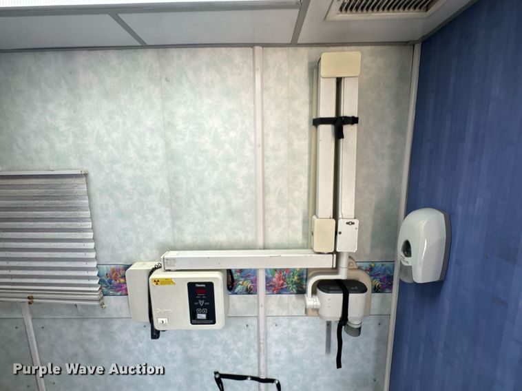 image for item DU9358 2003 Spartan Motors  mobile dentist clinic bus