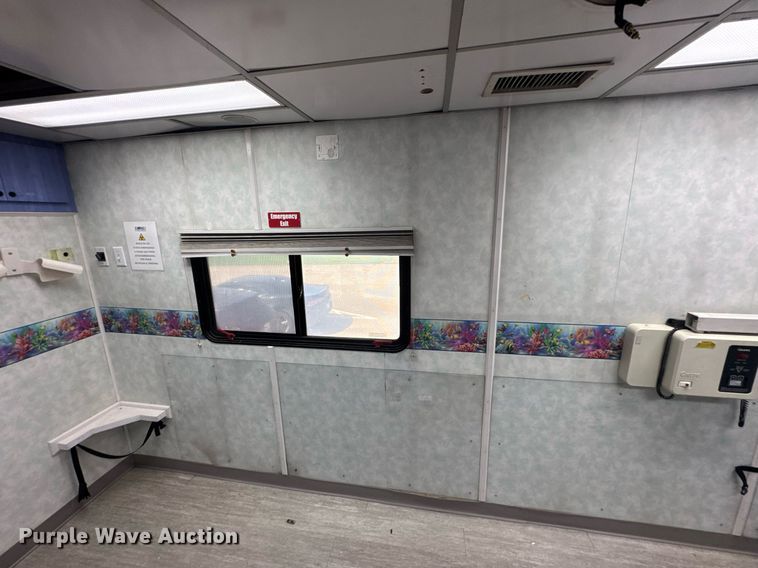 image for item DU9358 2003 Spartan Motors  mobile dentist clinic bus