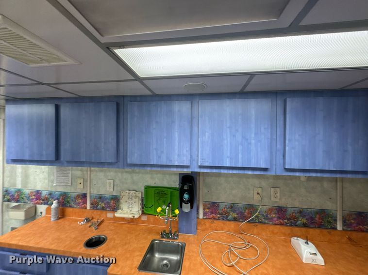 image for item DU9358 2003 Spartan Motors  mobile dentist clinic bus