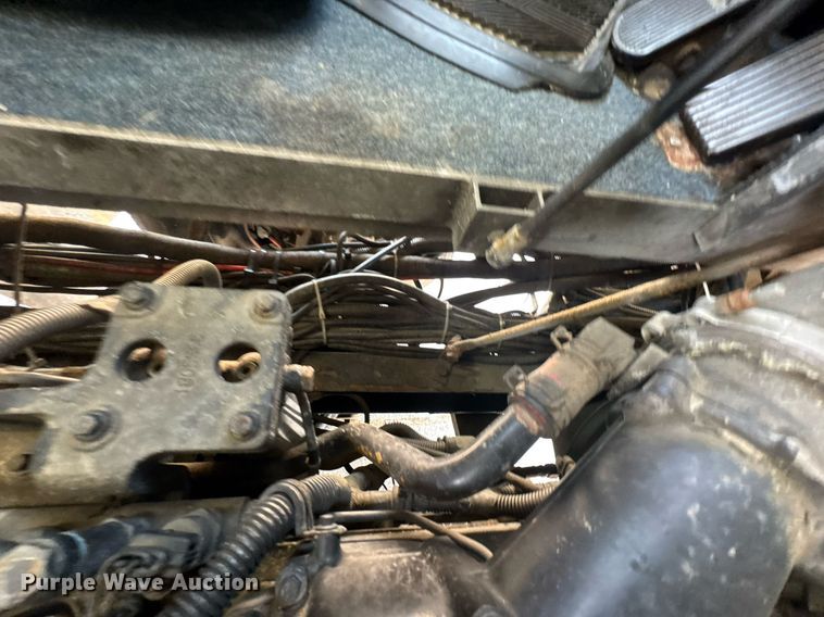 image for item DU9358 2003 Spartan Motors  mobile dentist clinic bus