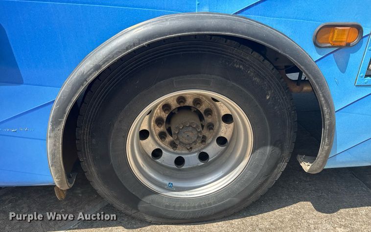 image for item DU9358 2003 Spartan Motors  mobile dentist clinic bus