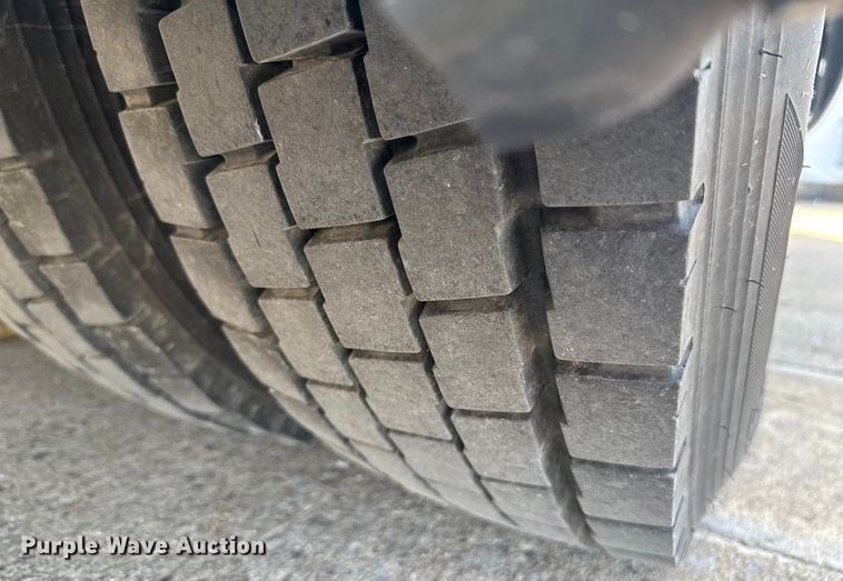 image for item DU9358 2003 Spartan Motors  mobile dentist clinic bus