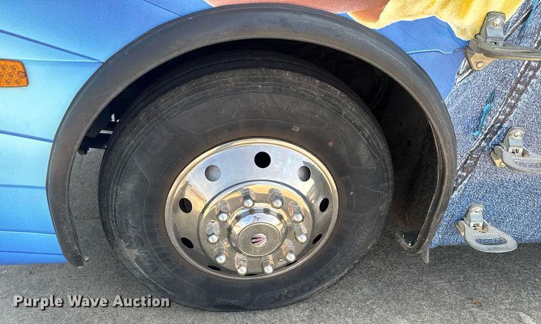 image for item DU9358 2003 Spartan Motors  mobile dentist clinic bus