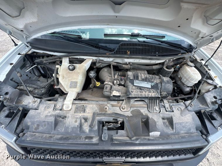 image for item DU9359 2019 Chevrolet Express 2500 van