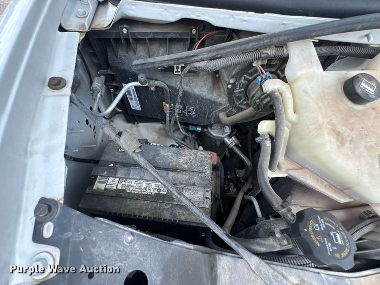 image for item DU9359 2019 Chevrolet Express 2500 van