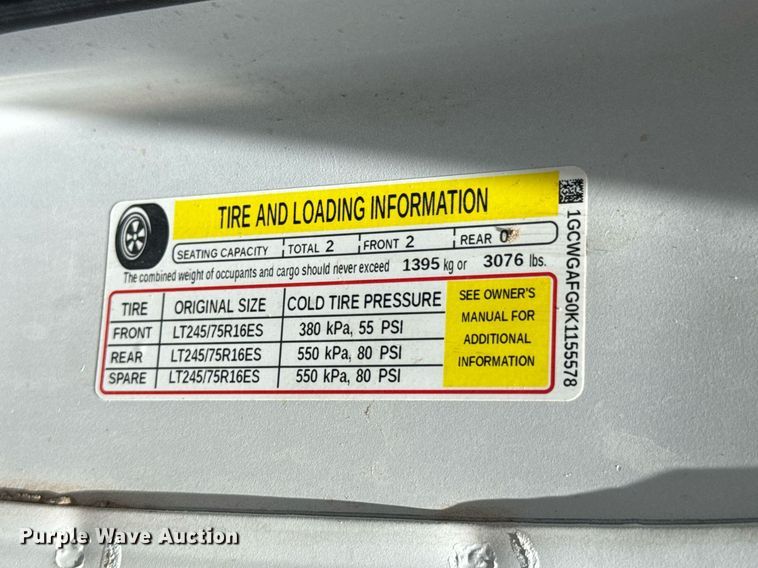 image for item DU9359 2019 Chevrolet Express 2500 van