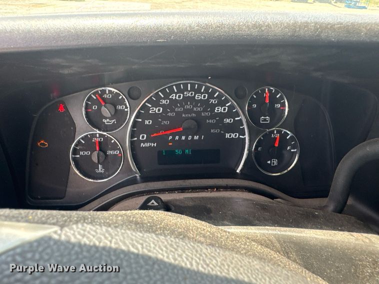 image for item DU9360 2019 Chevrolet Express 2500 van