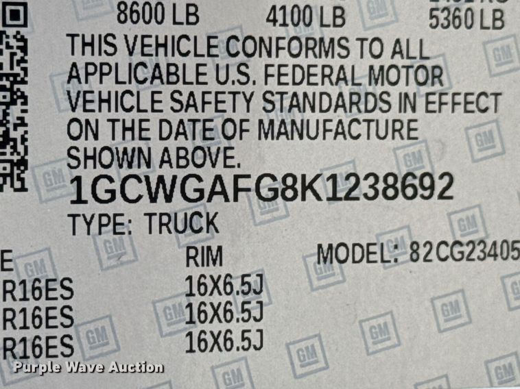 image for item DU9360 2019 Chevrolet Express 2500 van