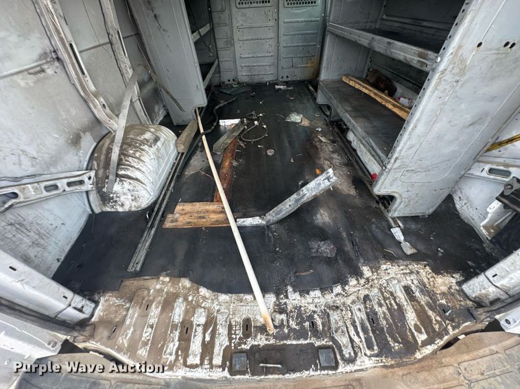 image for item DU9361 2019 Chevrolet Express 2500 van