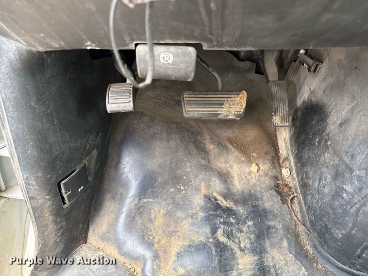 image for item DU9361 2019 Chevrolet Express 2500 van