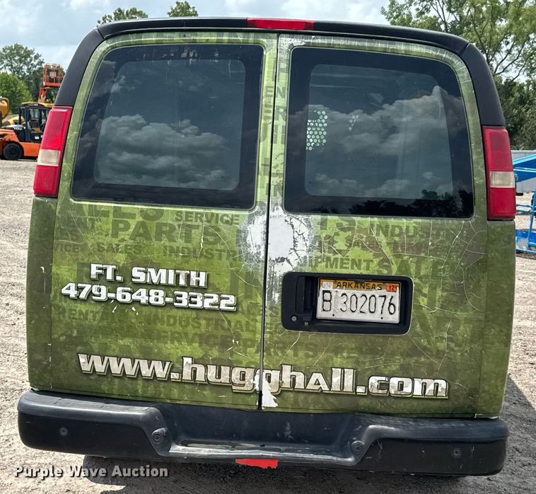 image for item DU9362 2015 GMC Savana G2500 van