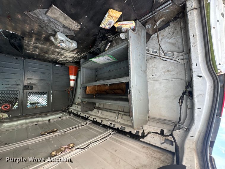 image for item DU9362 2015 GMC Savana G2500 van