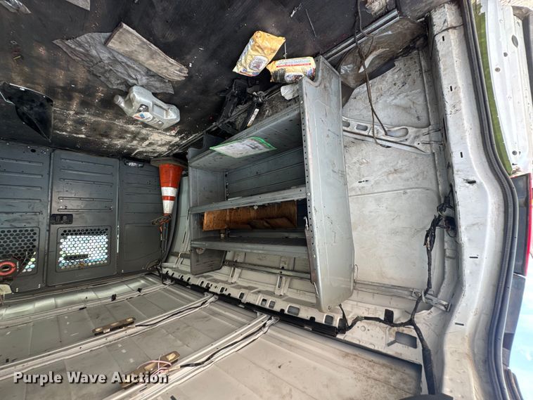 image for item DU9362 2015 GMC Savana G2500 van