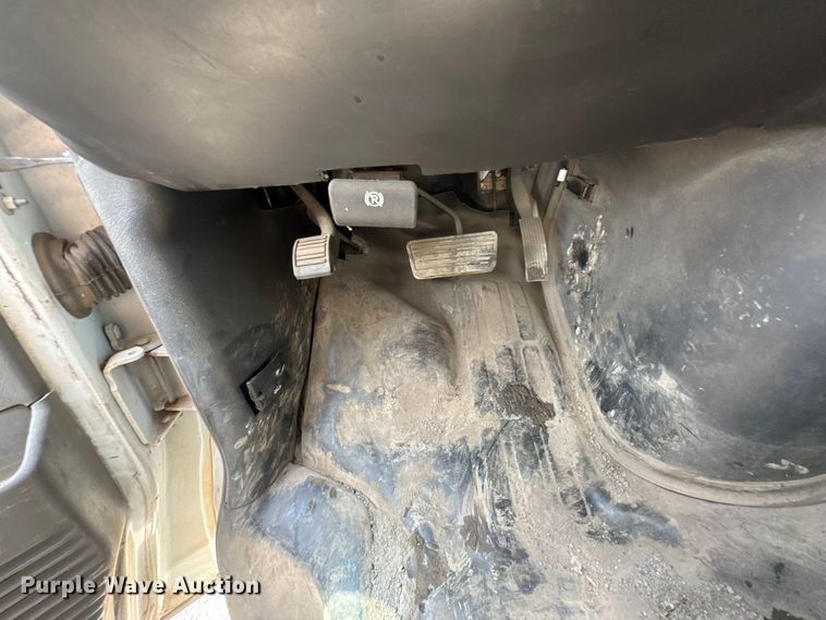 image for item DU9363 2014 Chevrolet Express 3500 van