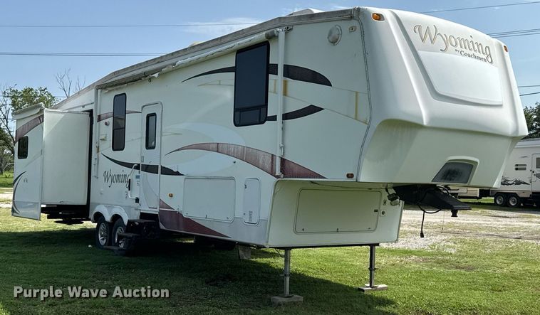 image for item DU9367 2008 Coachmen Wyoming camper