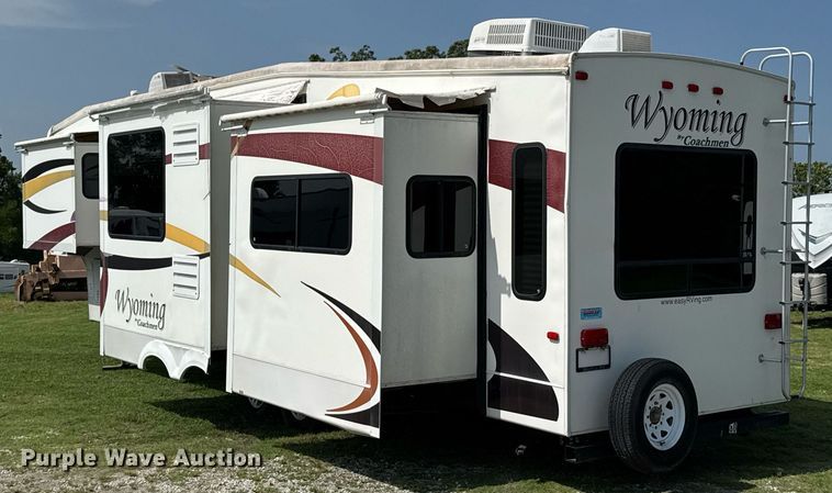 image for item DU9367 2008 Coachmen Wyoming camper